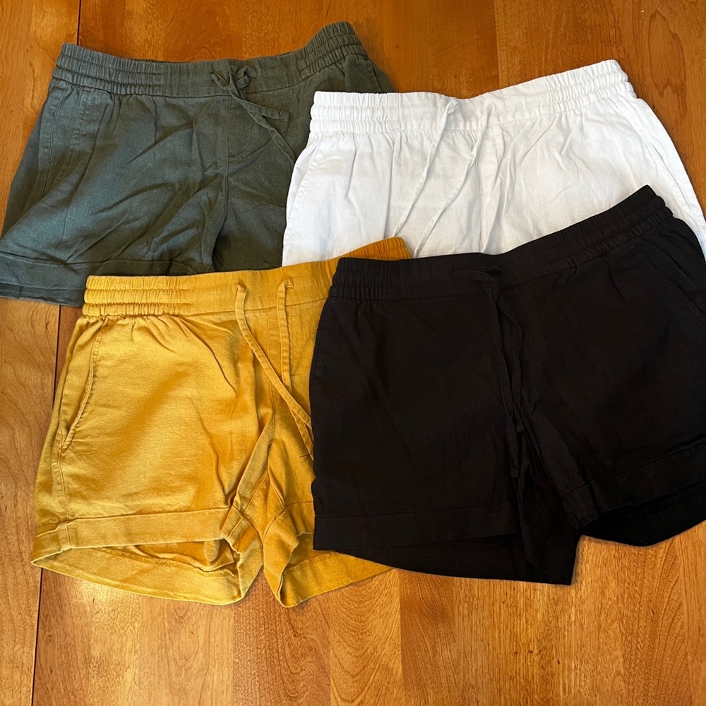 Old Navy Women’s Linen Drawstring shorts - 4 pairs.